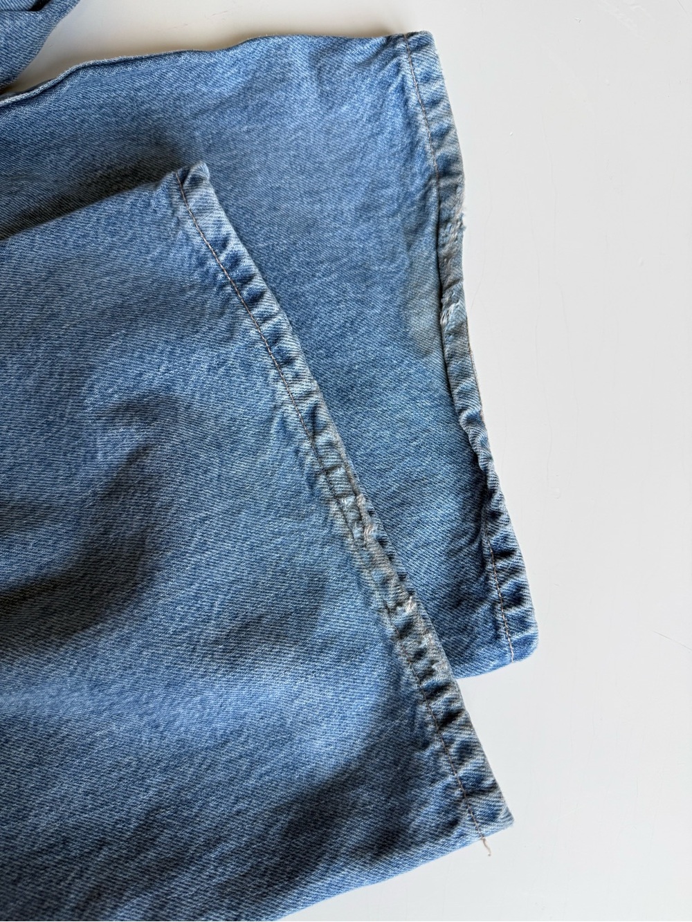 Citizens Of Humanity Annina Light Blue Wide-Leg Jean in colour Muese - Picture 8 of 8